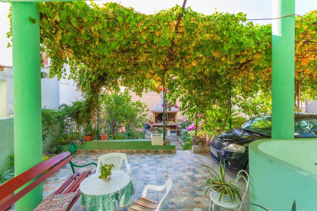 Green Garden Rooms & Apartments Makarska Bagian luar foto