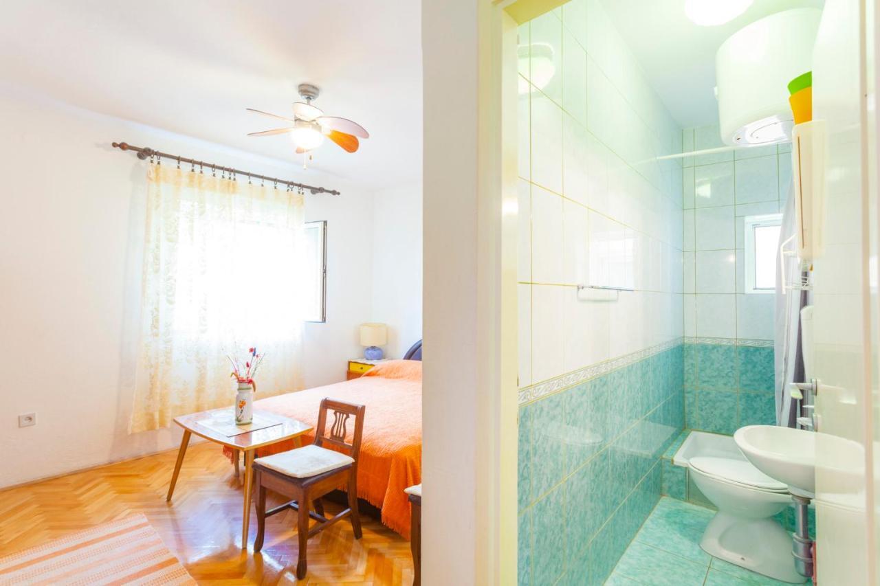 Green Garden Rooms & Apartments Makarska Bagian luar foto